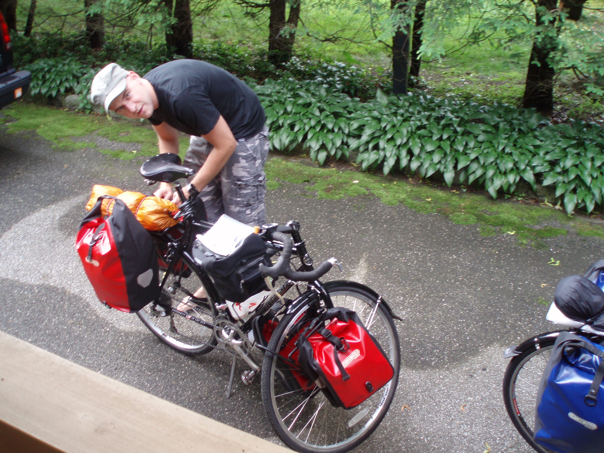 Chuck Van Winckle preparing his bike 