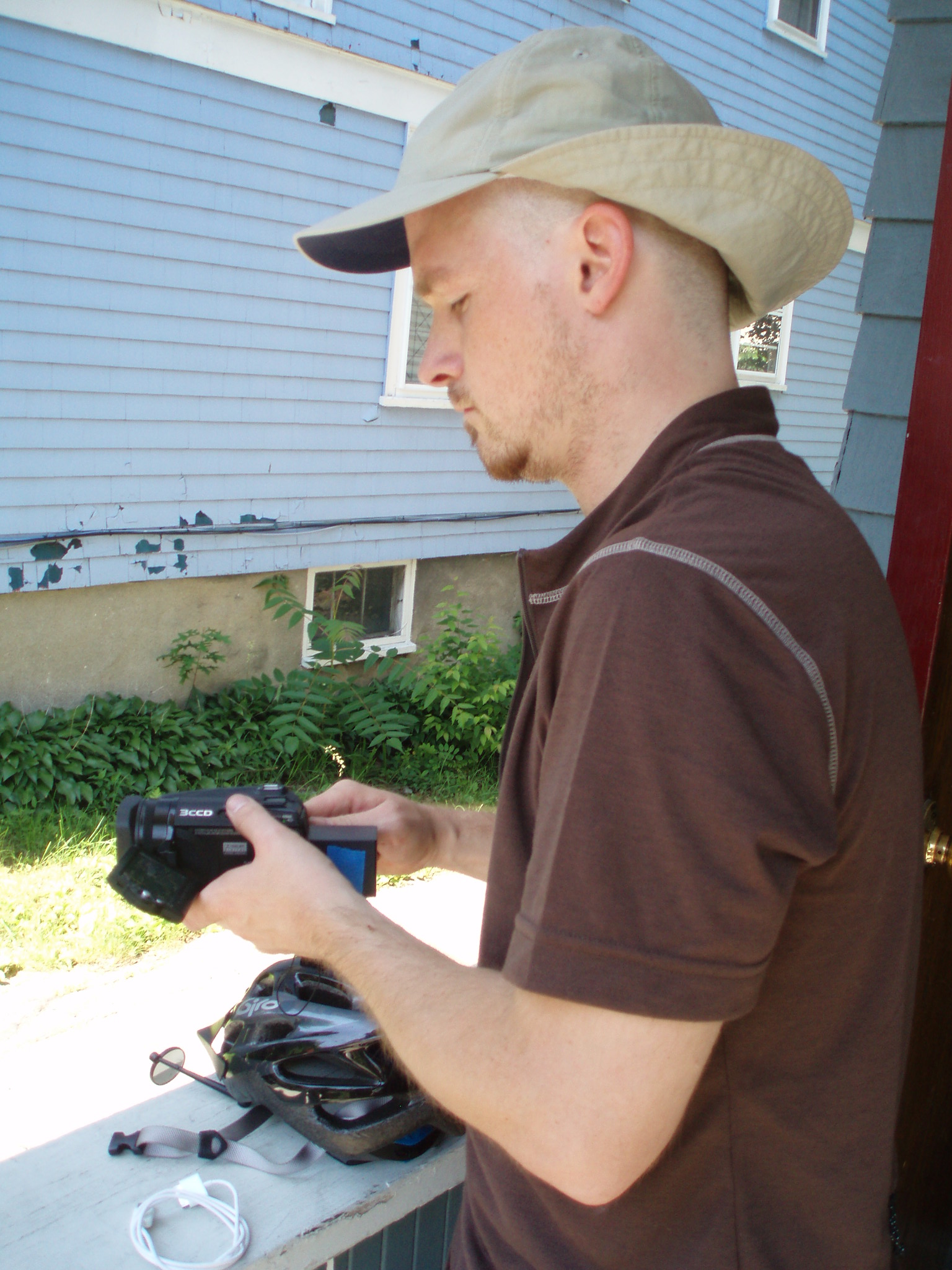 Chuck Van Winckle preparing the camera for their bike tour