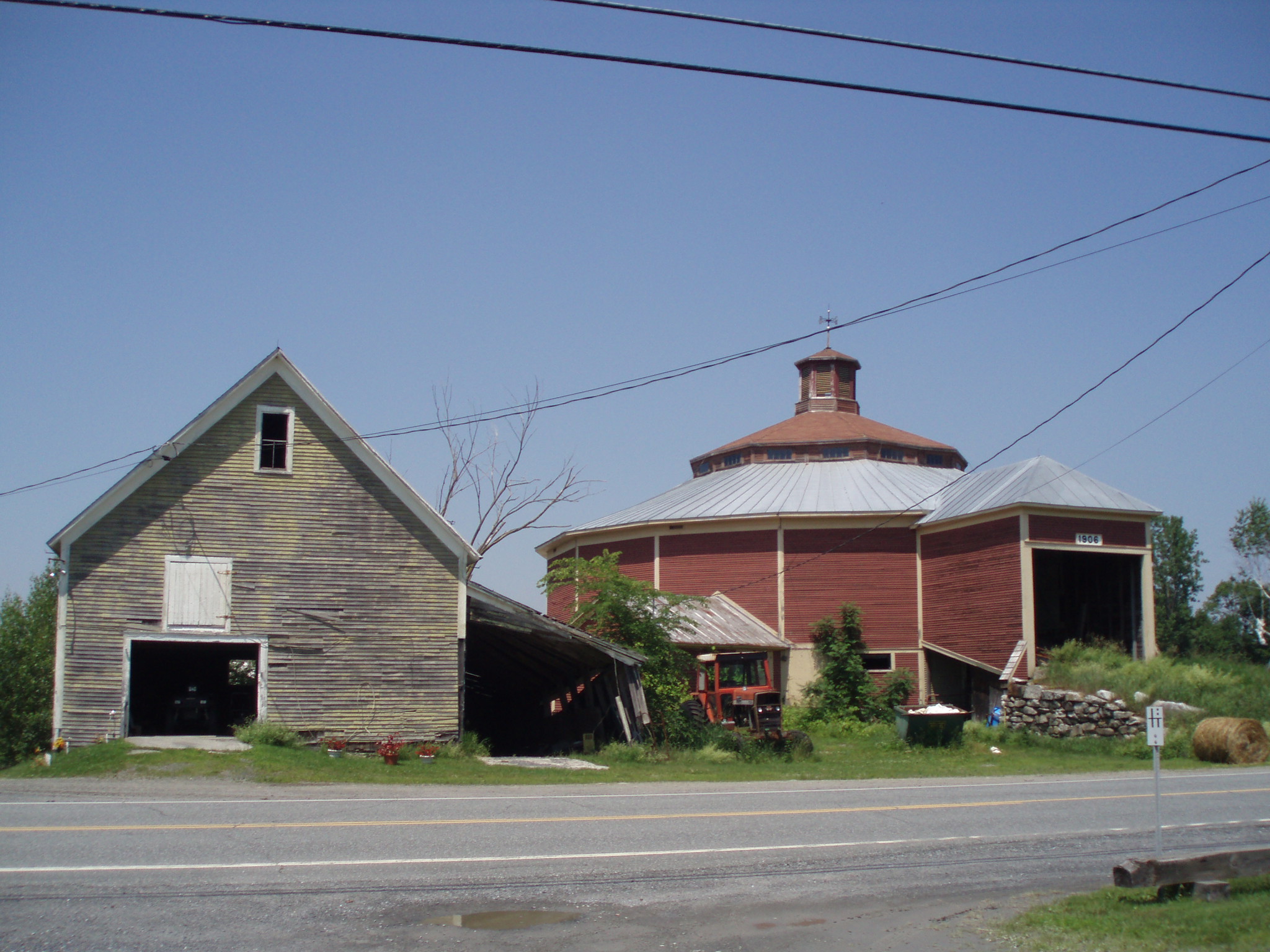 Bicycle touring and Architectural Buildings